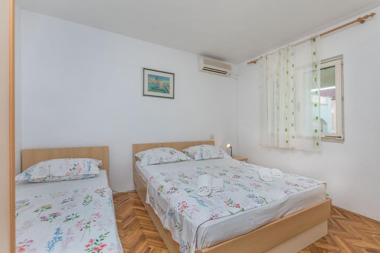 Appartement And Nevenka